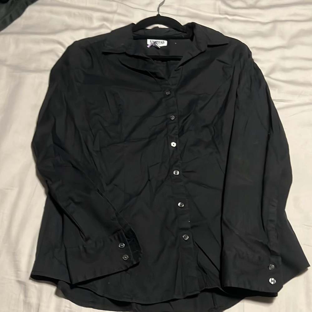 Women’s Express shirt